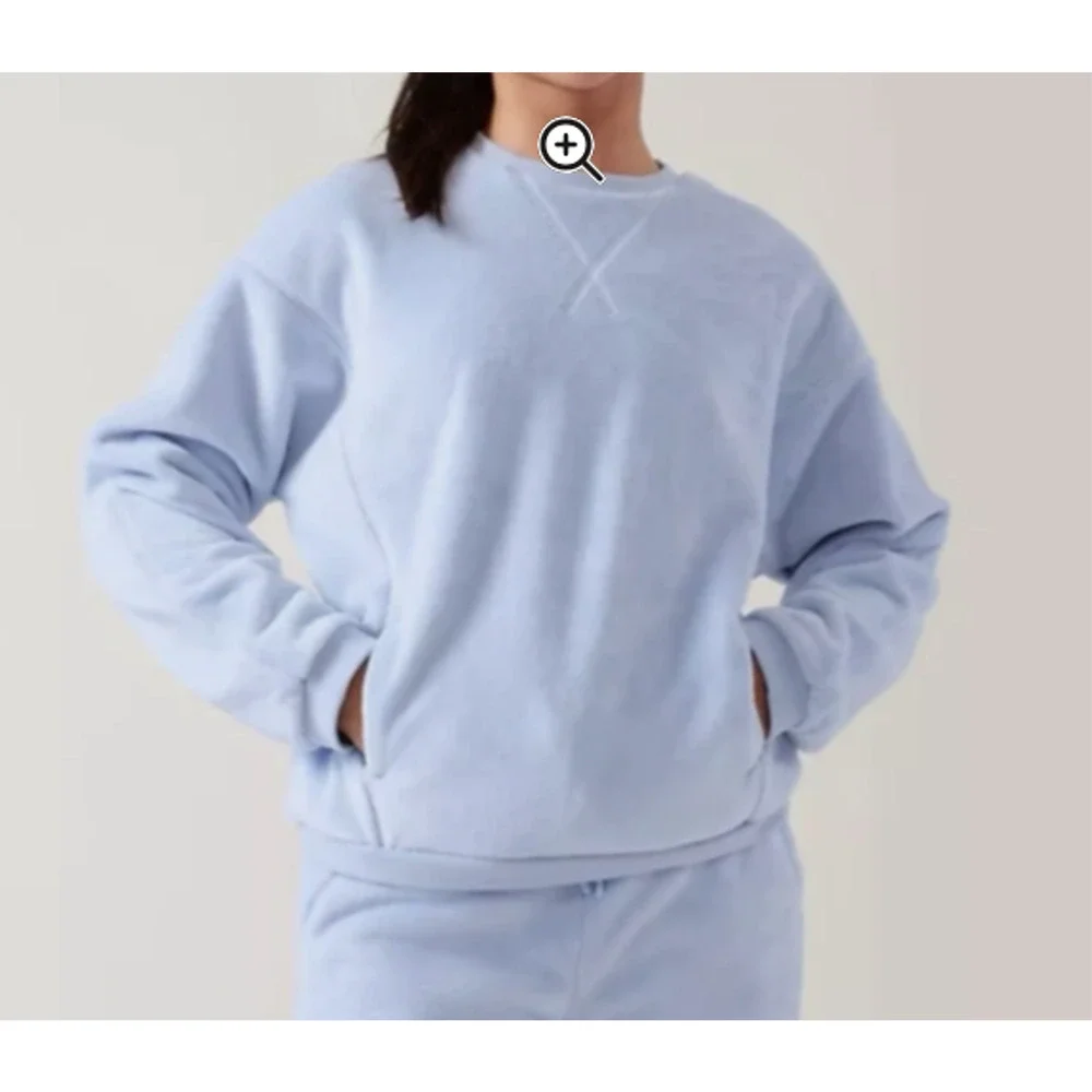 Athleta girl Feeling’ Good 2.0‎ Blue Fuzzy Sweatshirt Top Girls 7